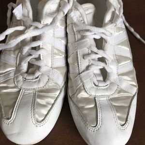 Nfinity Evolution Cheer shoes size 7.5